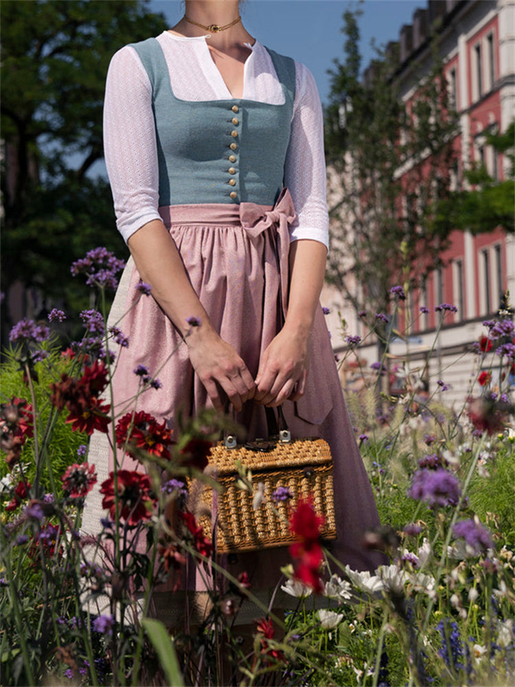 Edles, schlichtes Maxi-Dirndl in Kontrastfarbe